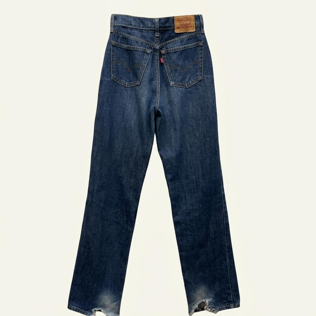 90s Levi's W519 Slim Straight Denim 1