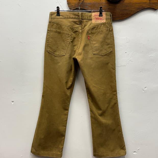 Levi’s 517 Corduroy Boots-Cut Pants 2