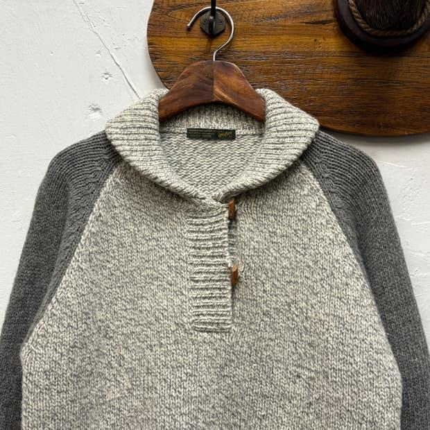 Wool-Cashmere Raglan Shawl Collar Knit 2