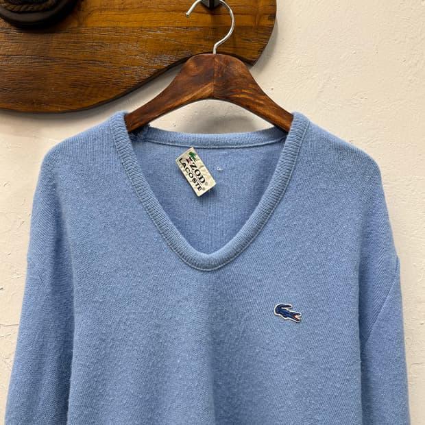 M) 7-80s Lacoste Light Blue V-neck Knit 3