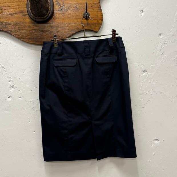 29) J.Press Button Front Cotton Skirt 4