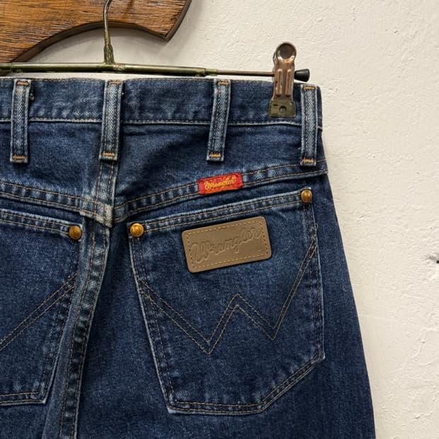 26) 90s USA Wrangler Dark Blue Straight 4