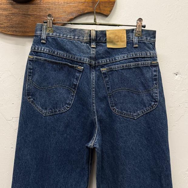 29.5) MEXICO Lee Straight Jeans 2