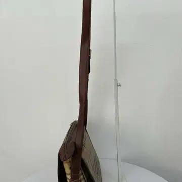 버버리 노바체크 플랩 숄더 크로스백 5