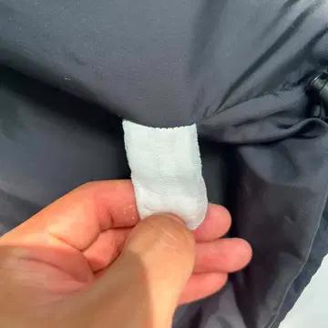 [110] The North Face hooded windbreaker 9