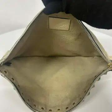 발렌티노 가라바니 락스터드 터콰이즈 스톤 클러치백 6