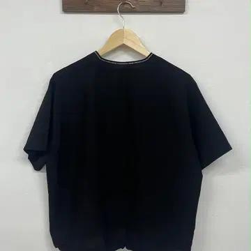 [L] Escada 에스까다 24년 신형 텍스처 우븐 반팔 티셔츠 3