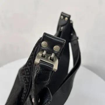 발렌시아가 BB모노그램 아카이브 숄더 토트백 7