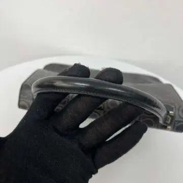 살바토레 페라가모 엠보싱 간치니 가죽 탑핸들 토트백 9