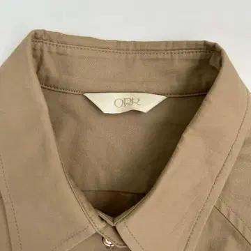 [S]ORR 오르 베이지 백 스트랩 셔츠 4