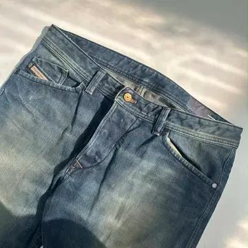 [32] 디젤 다론 매장판 슬림 스트레이트 데님 팬츠 4