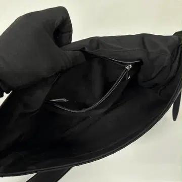 질바이 질 스튜어트 22년 신형 나일론 레더 플랩 크로스 바디 백 7