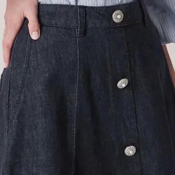 타임 포스트모던 한섬 21년 신형 진주 버튼 플레어 데님 스커트 11