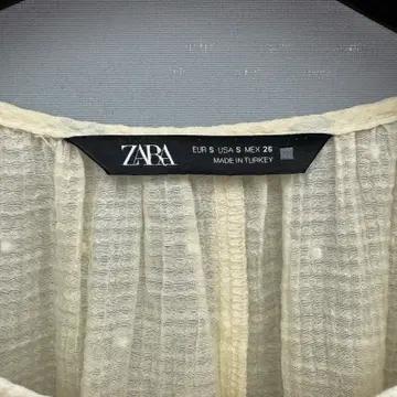 자라 zara 셔링 아이보리 블라우스 3