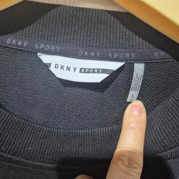 DKNY 블랙 맨투맨 티셔츠 3
