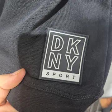 DKNY 블랙 맨투맨 티셔츠 4