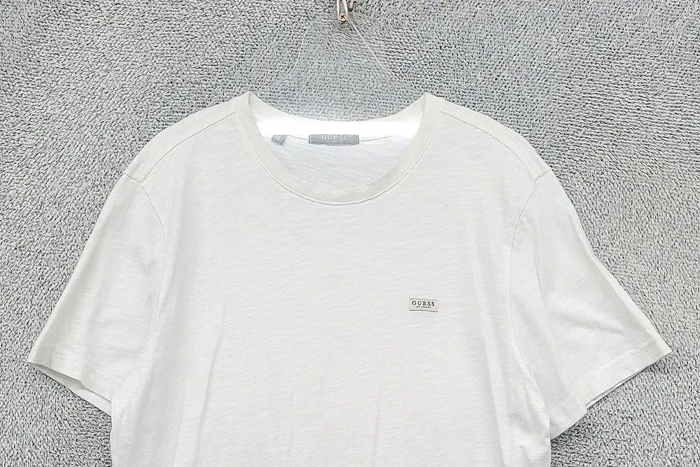 게스 화이트 로고 반팔티 XL 5