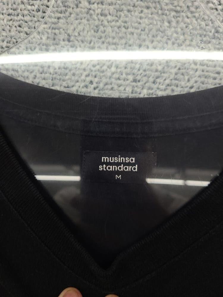 무신사스탠다드 블랙 긴팔티 M 7