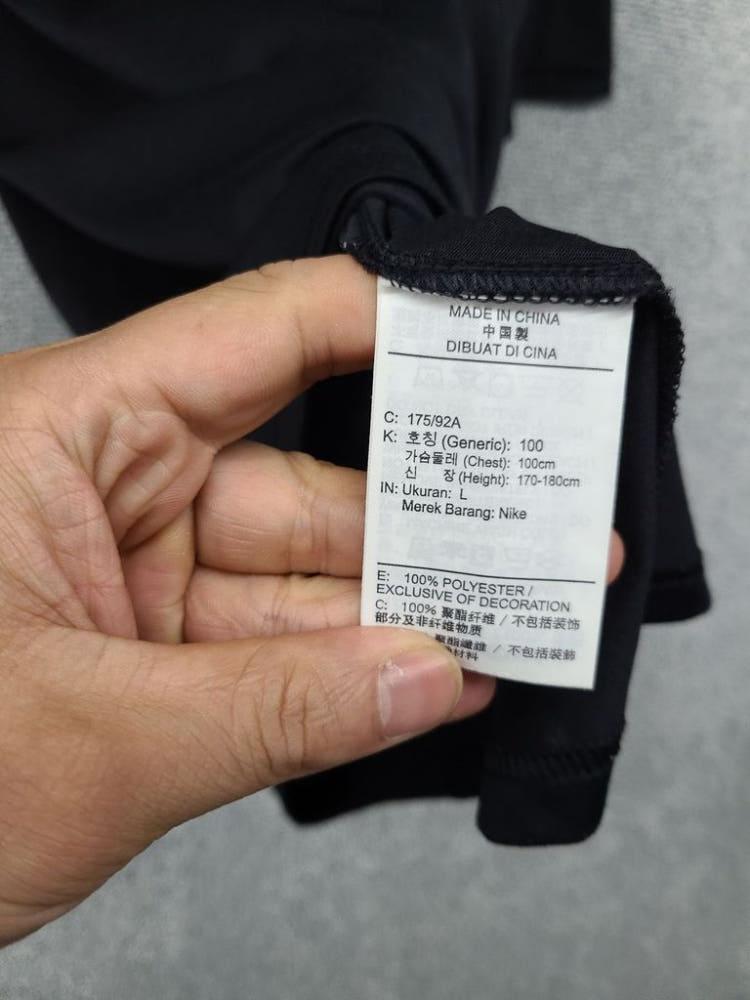 나이키 블랙 기능성 트레이닝 반팔티 L 10