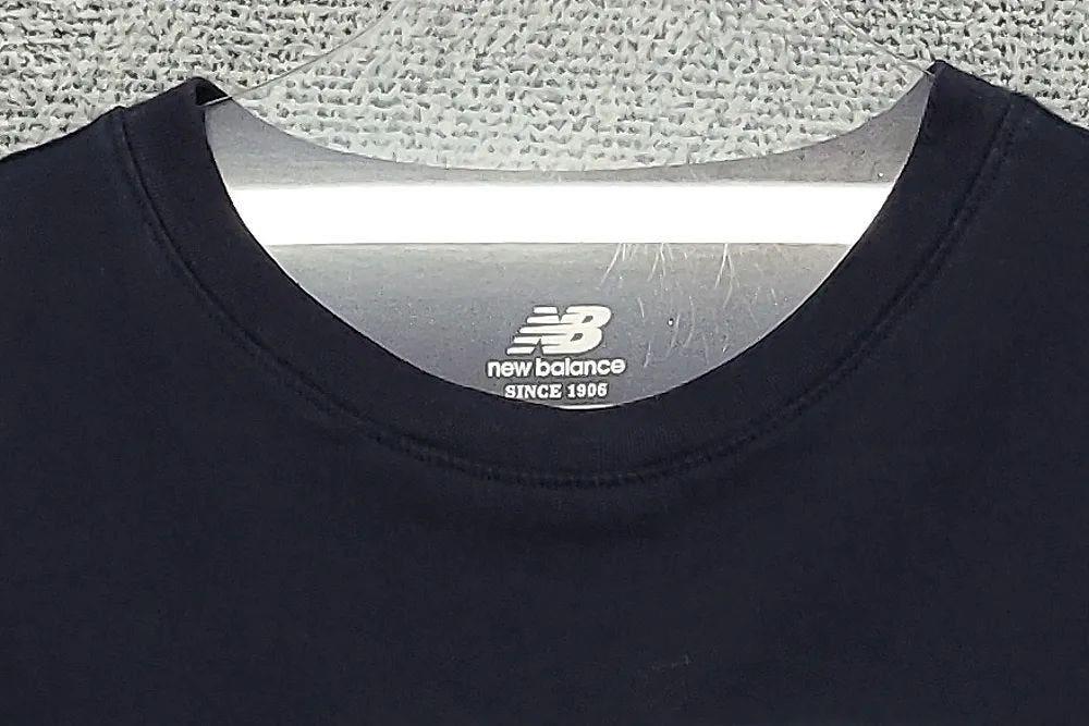 뉴발란스 프린팅 네이비 반팔티 S 7