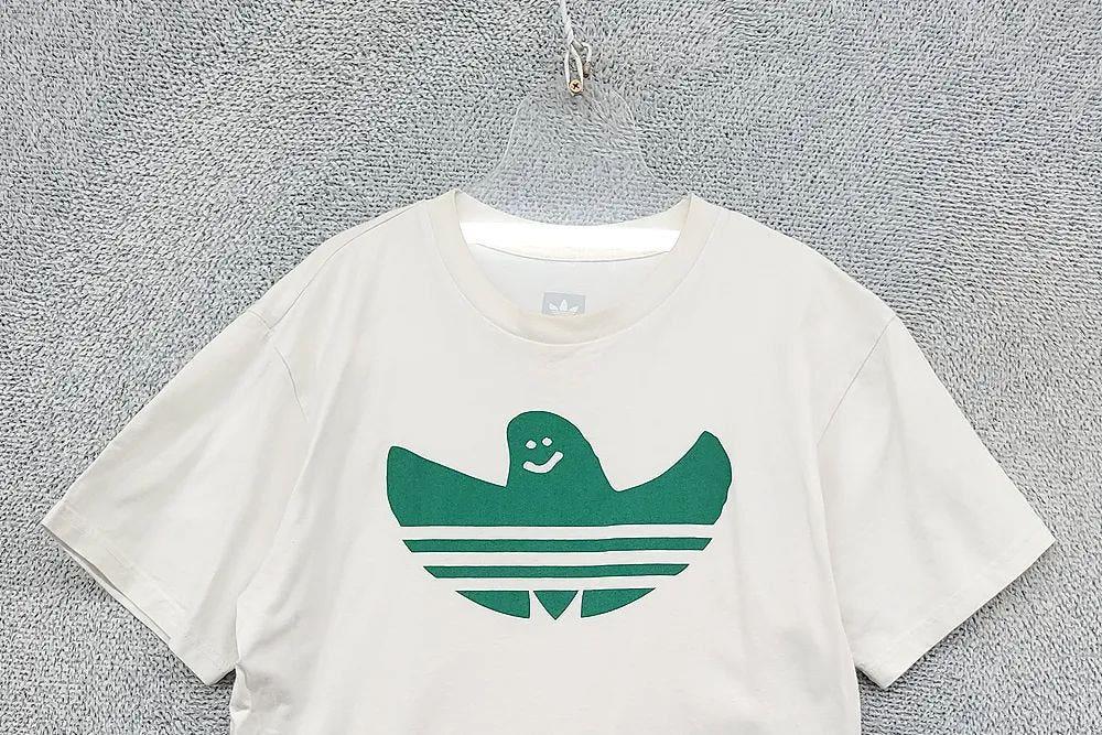 아디다스 프린팅 화이트 반팔티 L 5