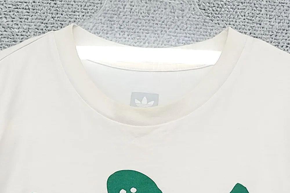 아디다스 프린팅 화이트 반팔티 L 7