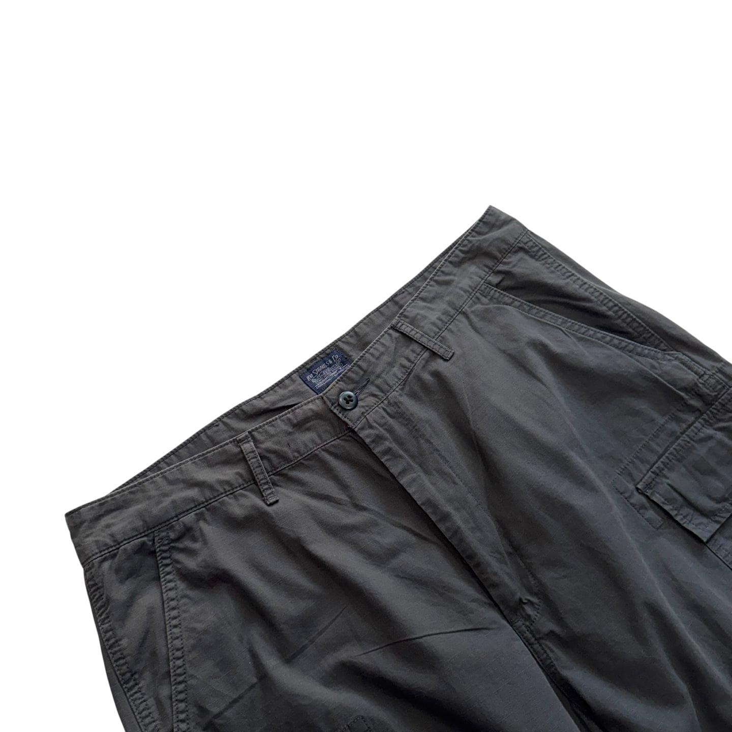 [37] Levis Ripstop Shorts 9