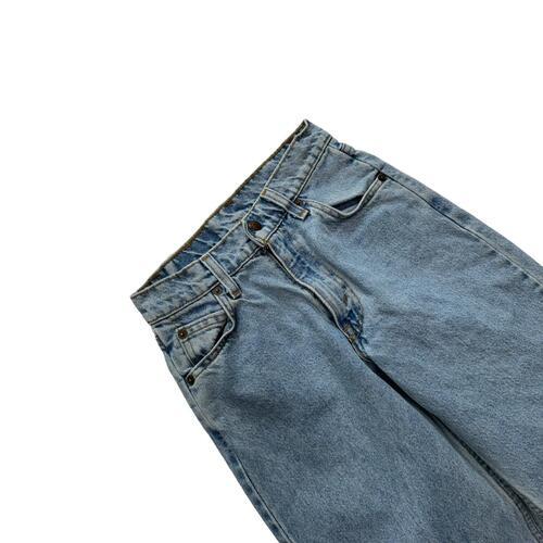 [23] 90's Levis 565 Wide Jeans [LV058] 3