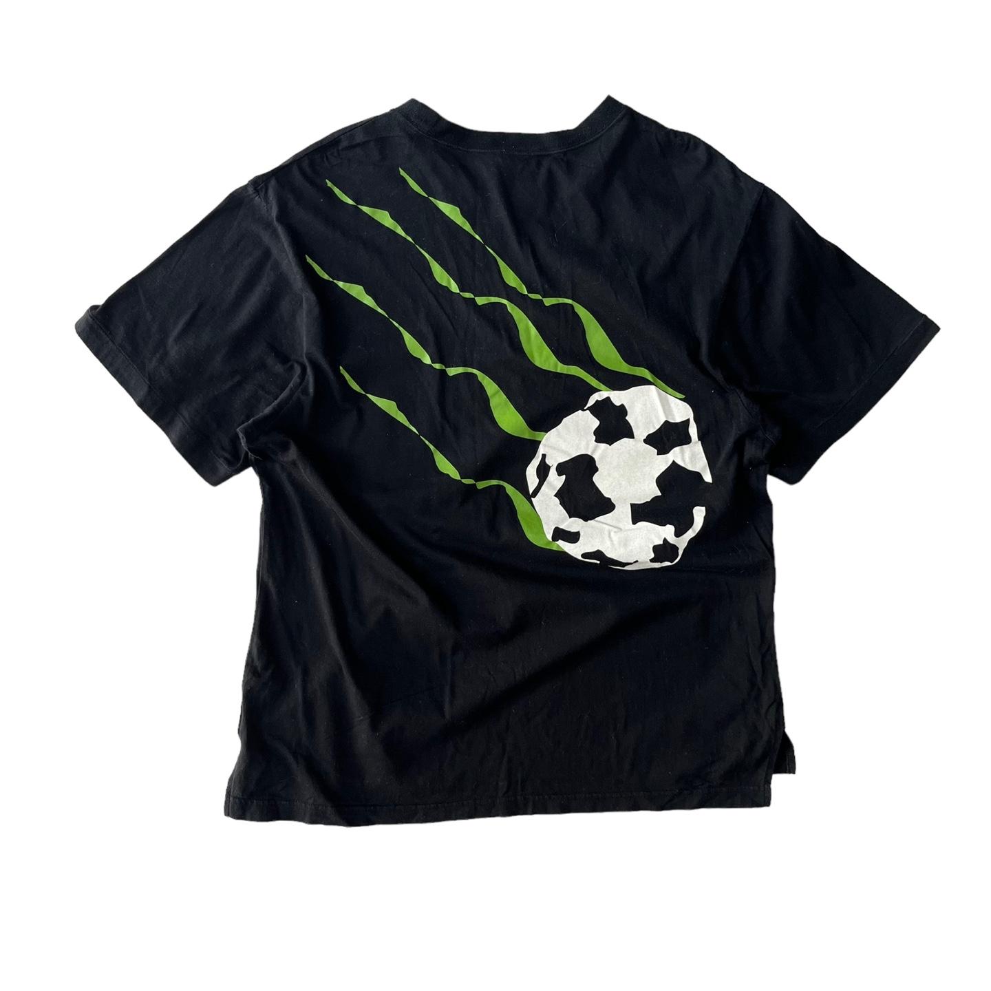 [95] 90's Nike Soccer T Shirt 9