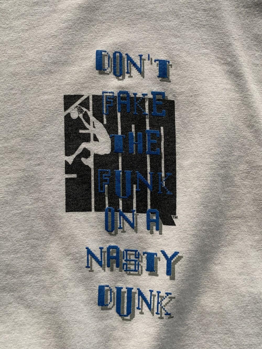 1993 Shaq 'Don't Fake The Funk On a Nasty Dunk' 11