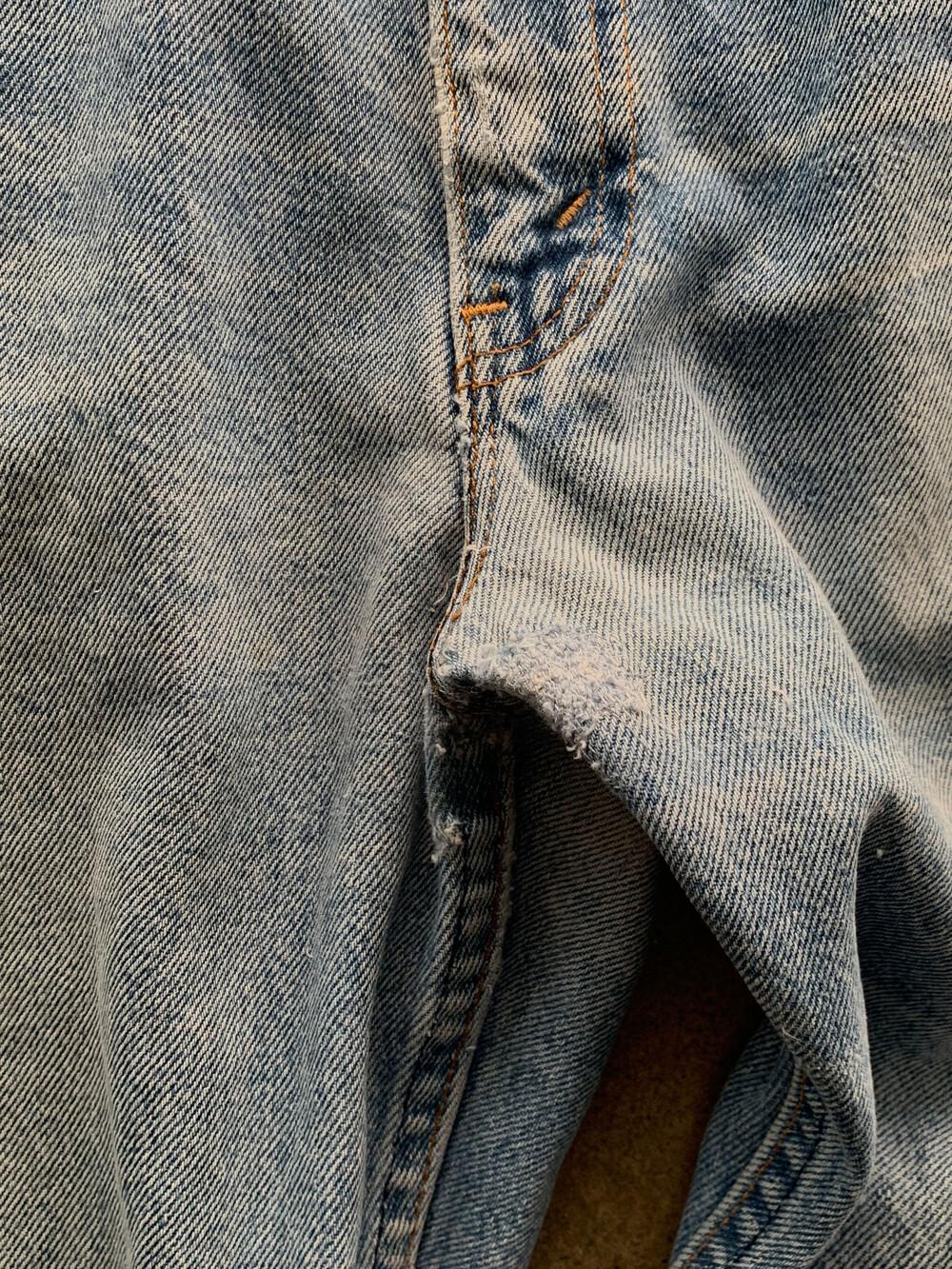 1990s Levi's 517 OrangeTab Denim Jeans (34X32) 11