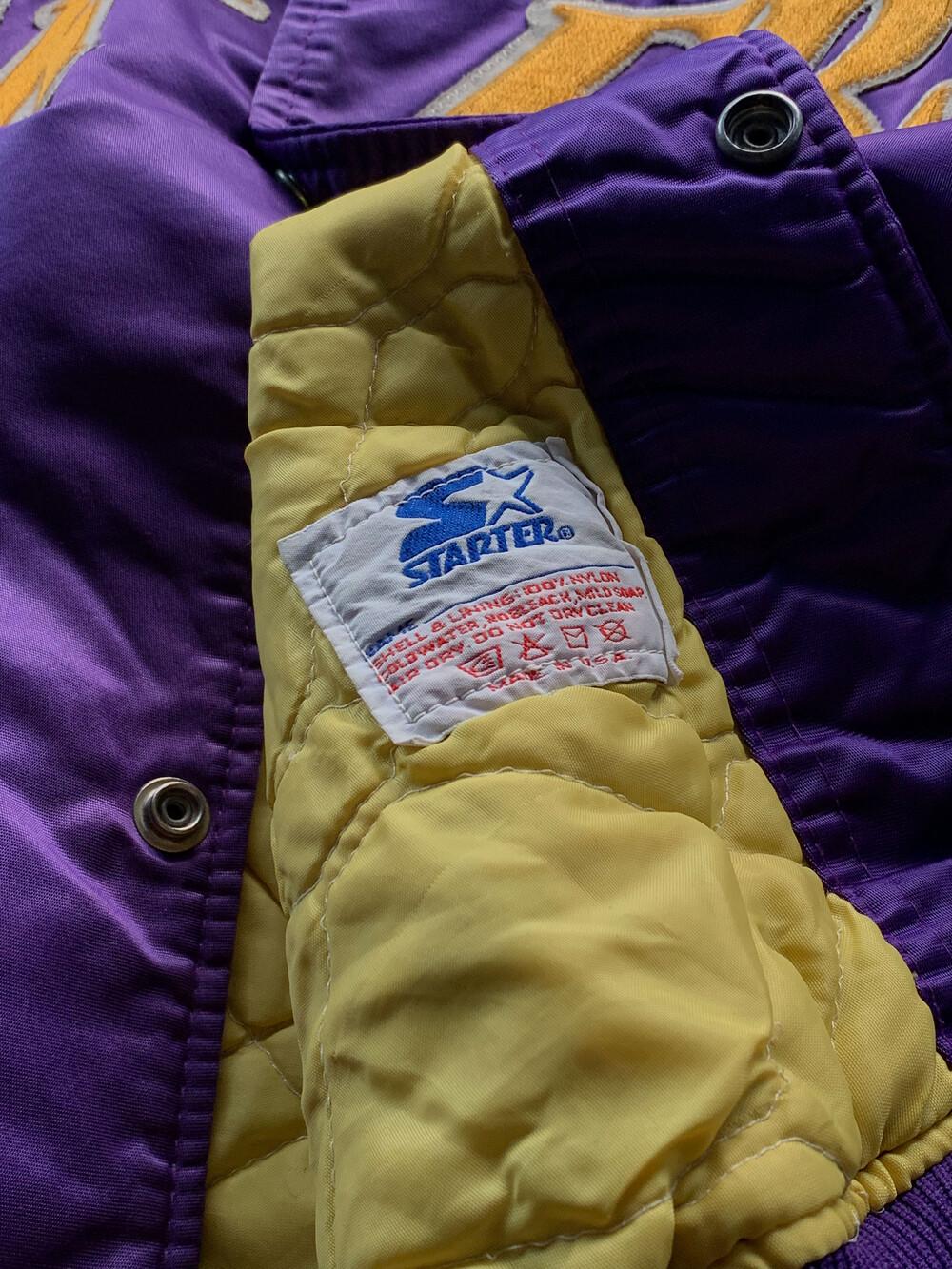 1980-90s STARTER Stadium Jacket 'LA LAKERS' 11