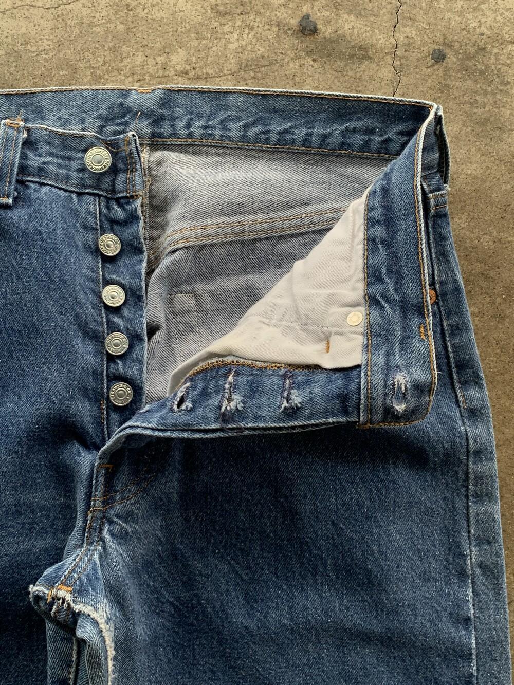 1980s Levi's 501Denim Jeans (32x36) 10