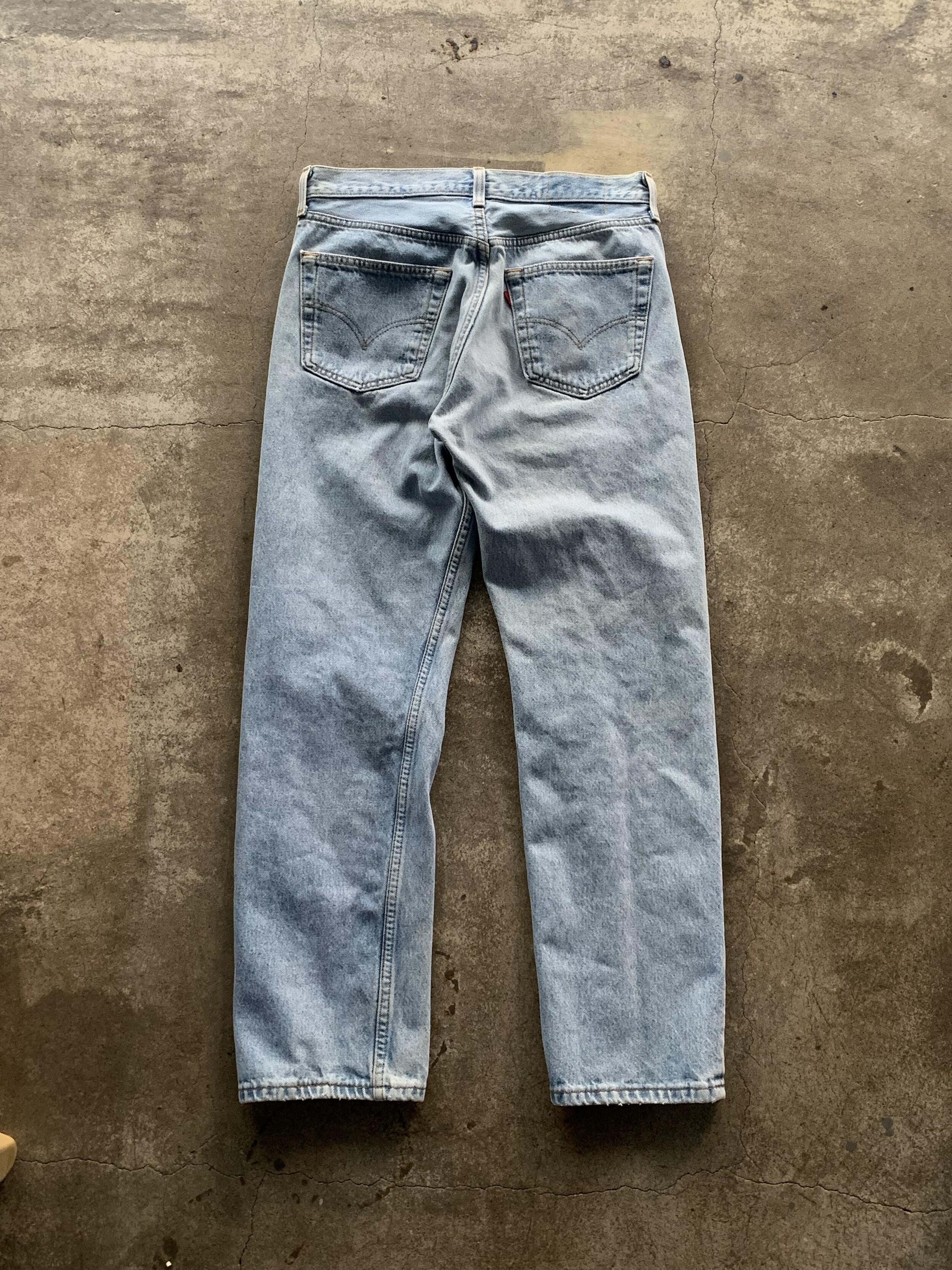1990s Levi's 501 Denim Jeans (33x30) 6
