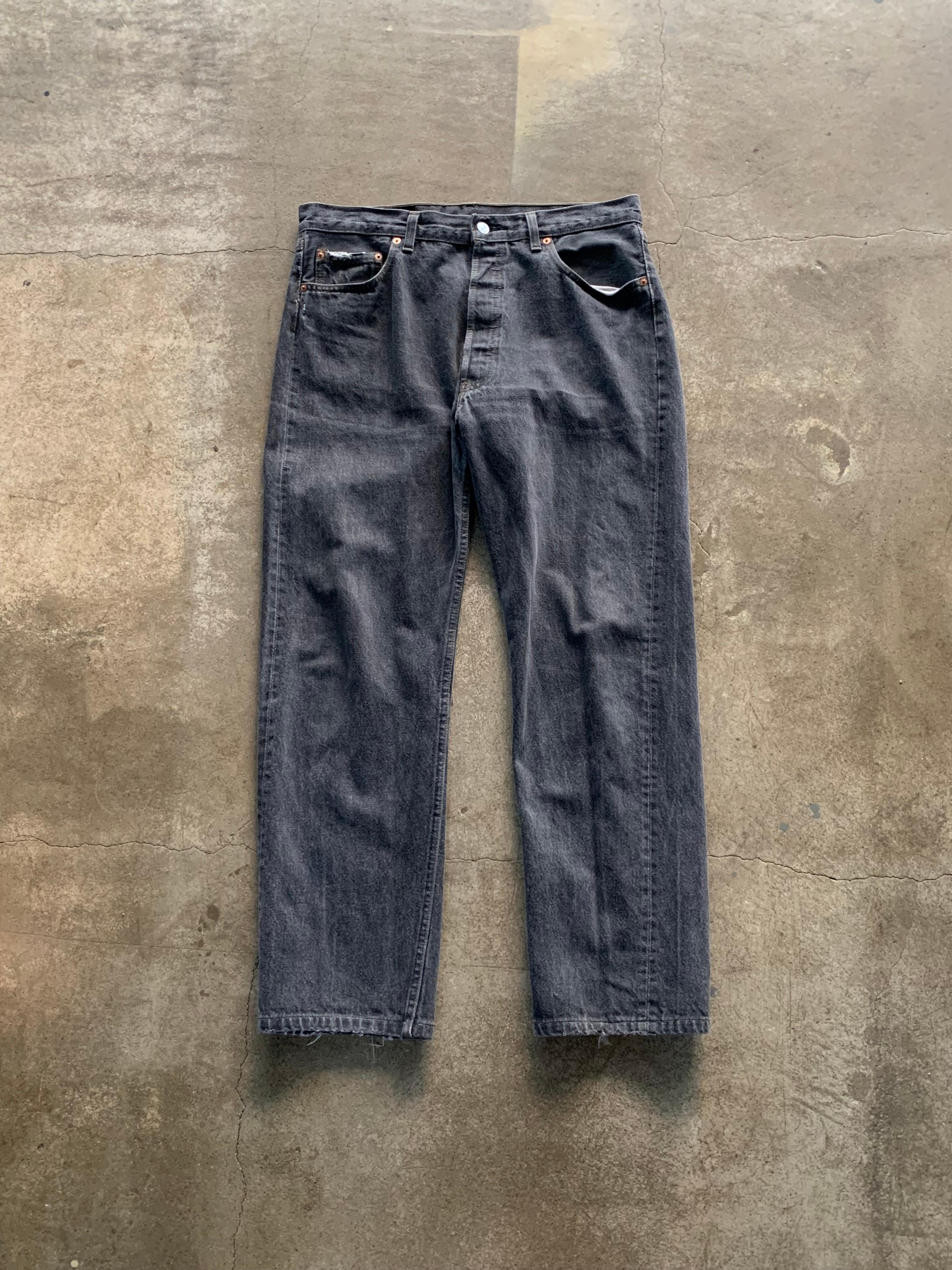 1990s Levi's 501 Black Denim Jeans (36X36) 3