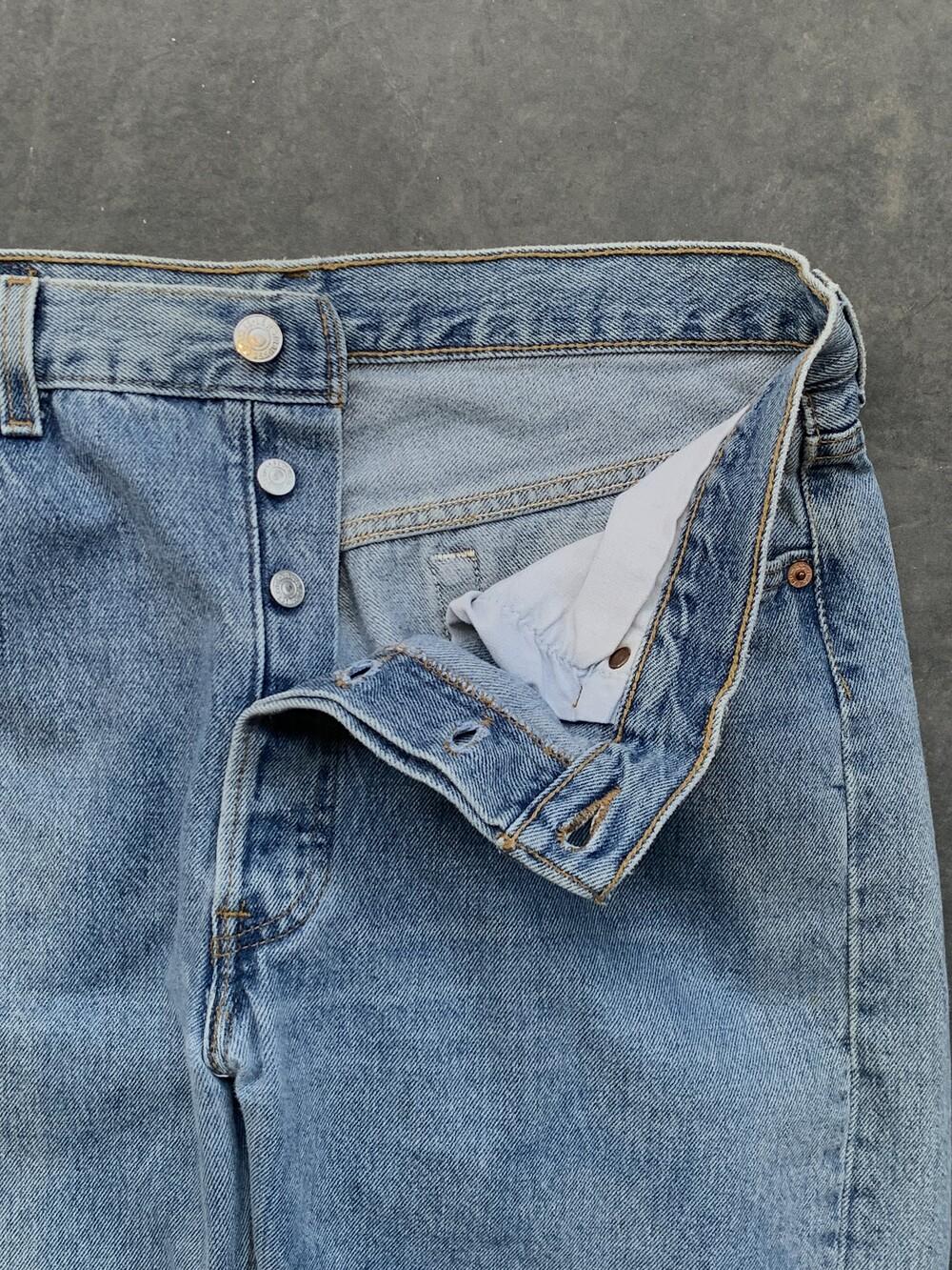 1990s Levi's 501 Denim Jeans (36X32 / Made in USA) 10
