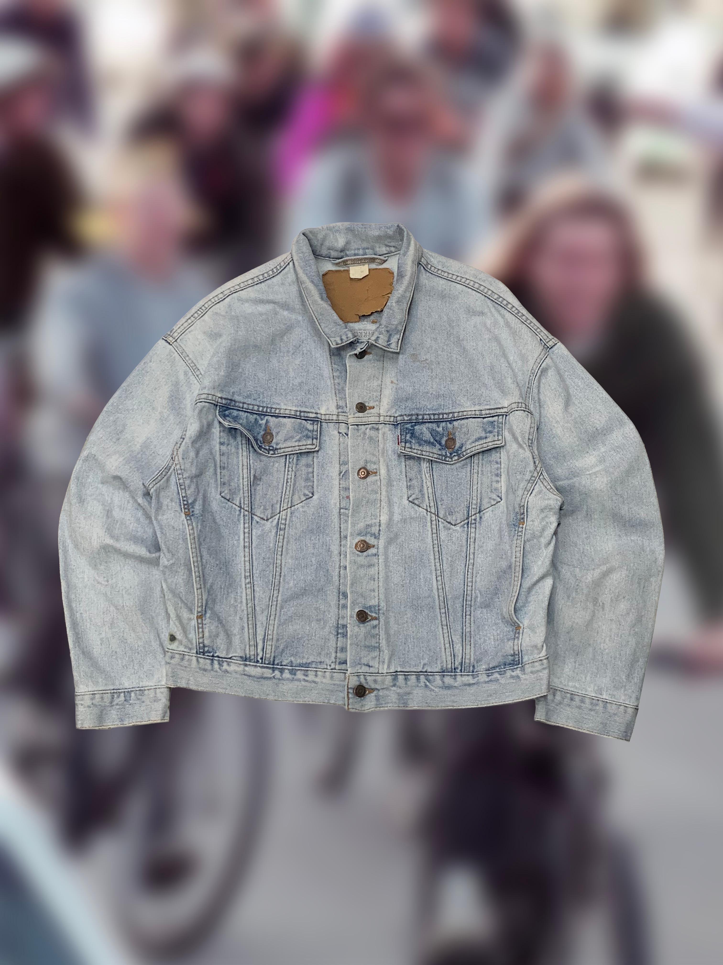 1990s Levi's 70598-4834 Denim Trucker Jacket 3