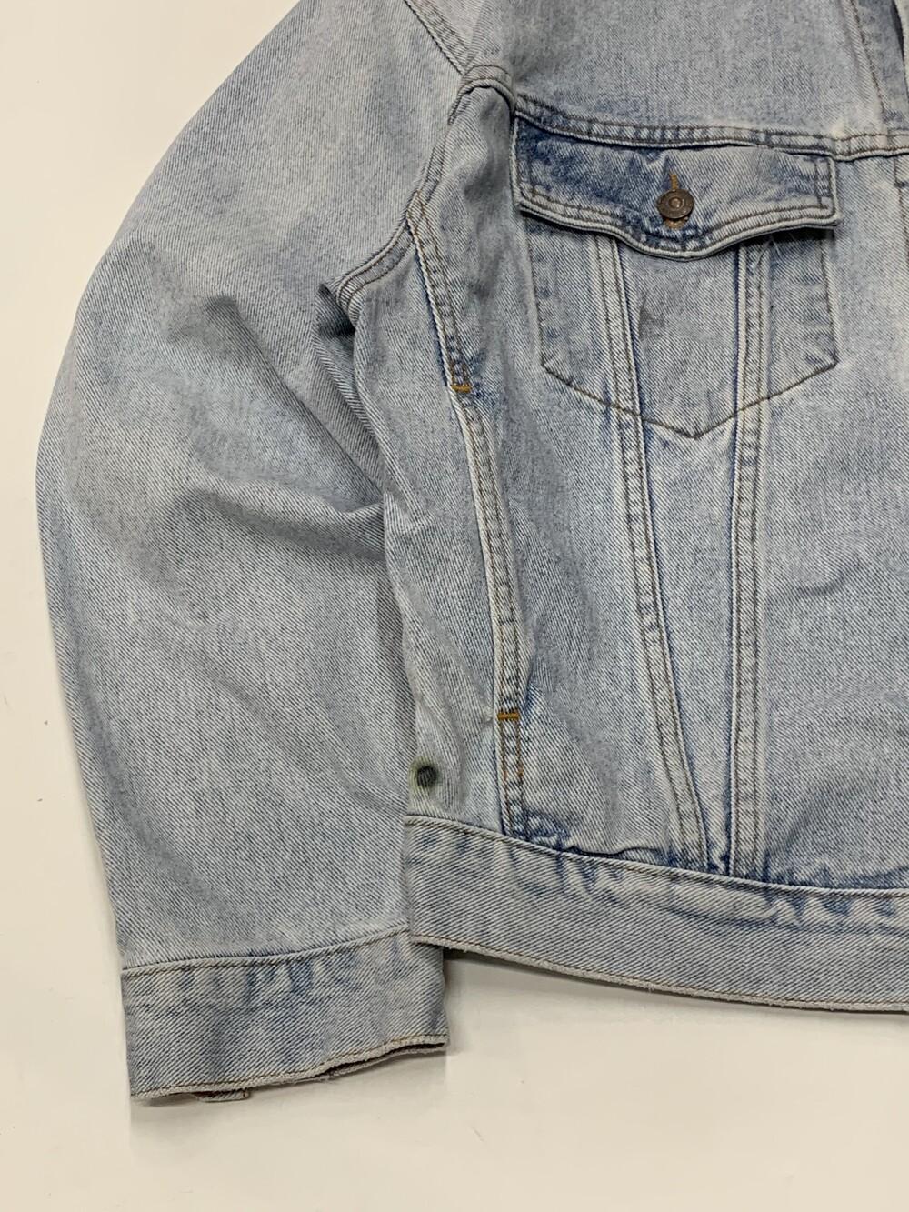 1990s Levi's 70598-4834 Denim Trucker Jacket 11
