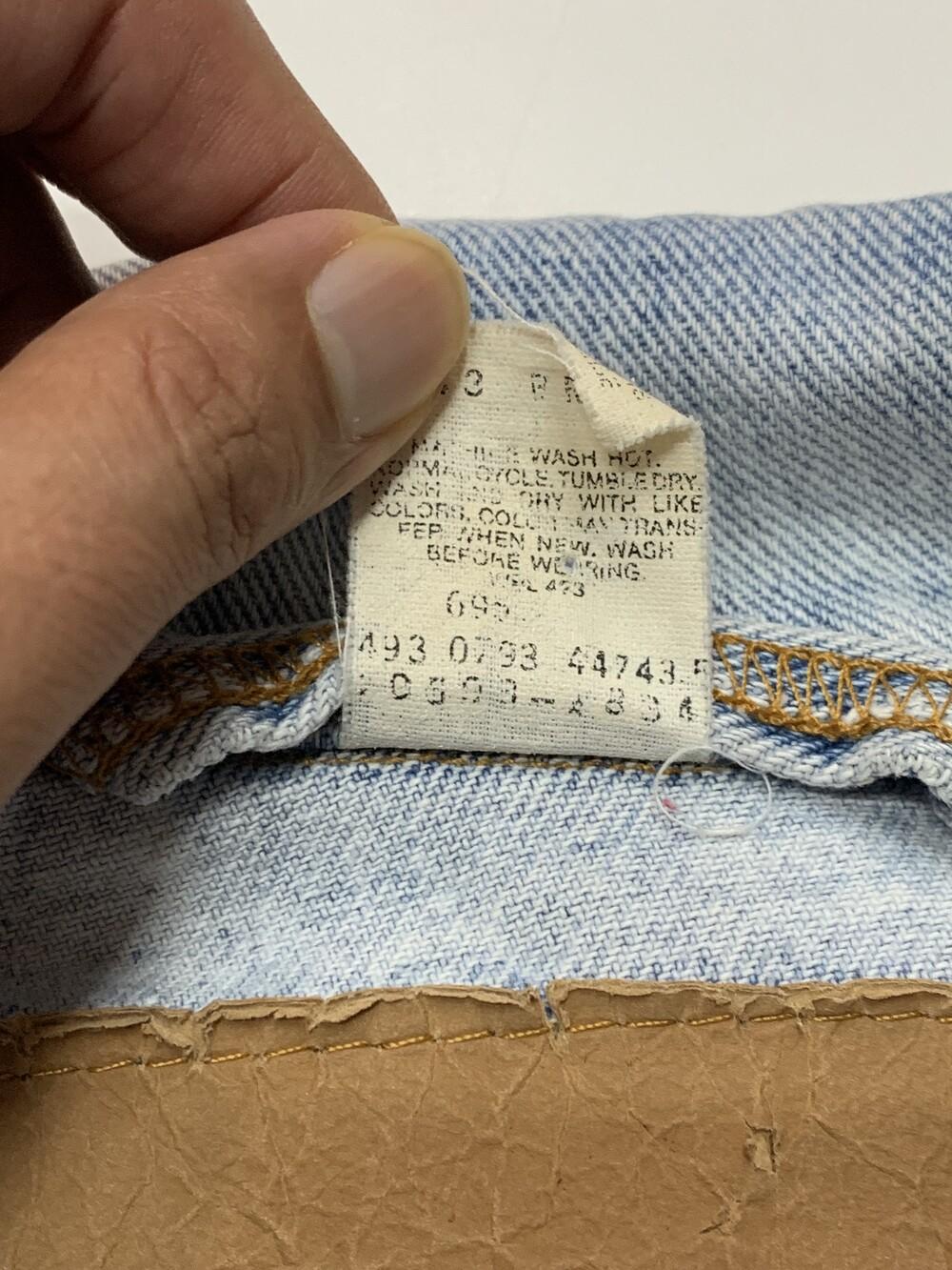 1990s Levi's 70598-4834 Denim Trucker Jacket 10