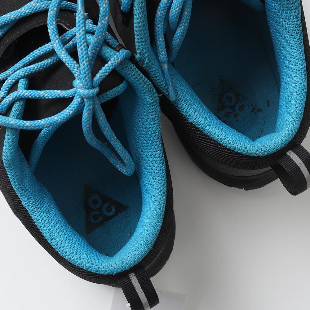 NIKE ACG Trekking Shoes 5