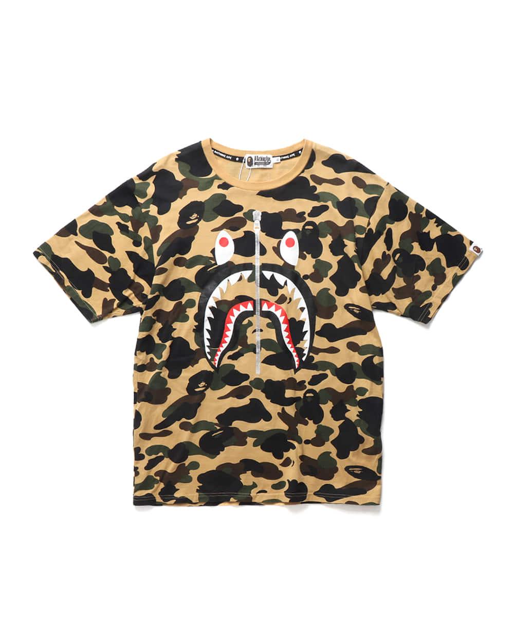 A BATHING APE 1st Camo Shark T-shirt 2