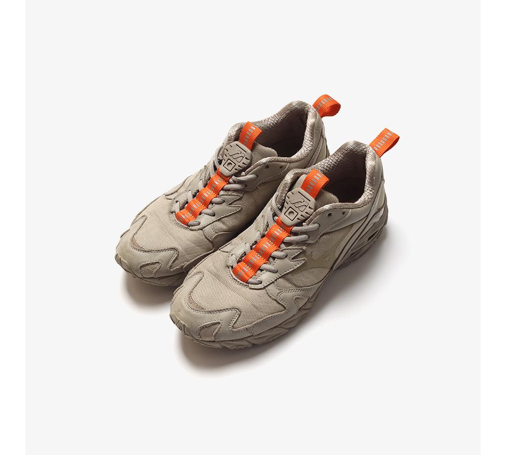 MIZUNO × BEAMS 11