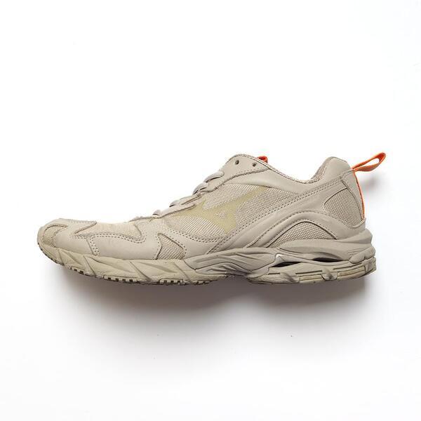 MIZUNO × BEAMS 7