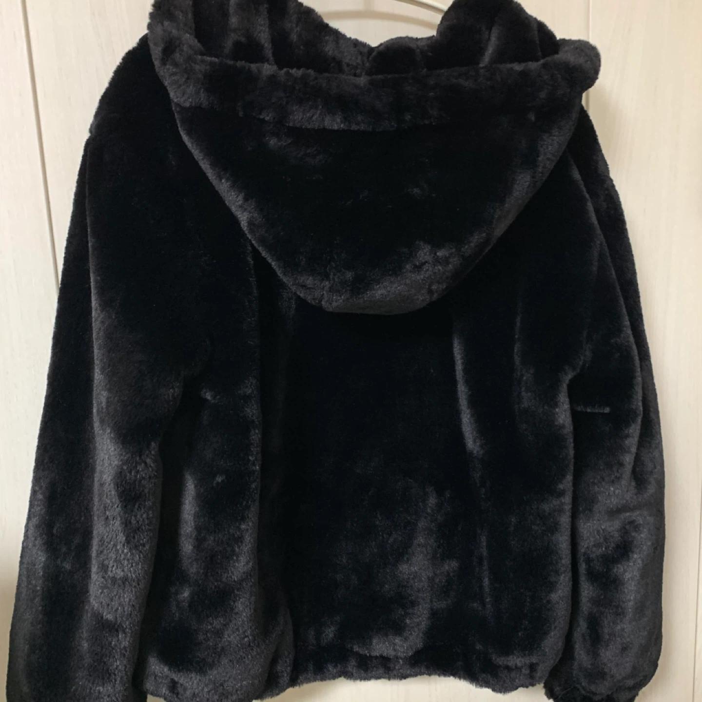 버쉬카 bershka 후드 퍼자켓 (자라 계열) 6