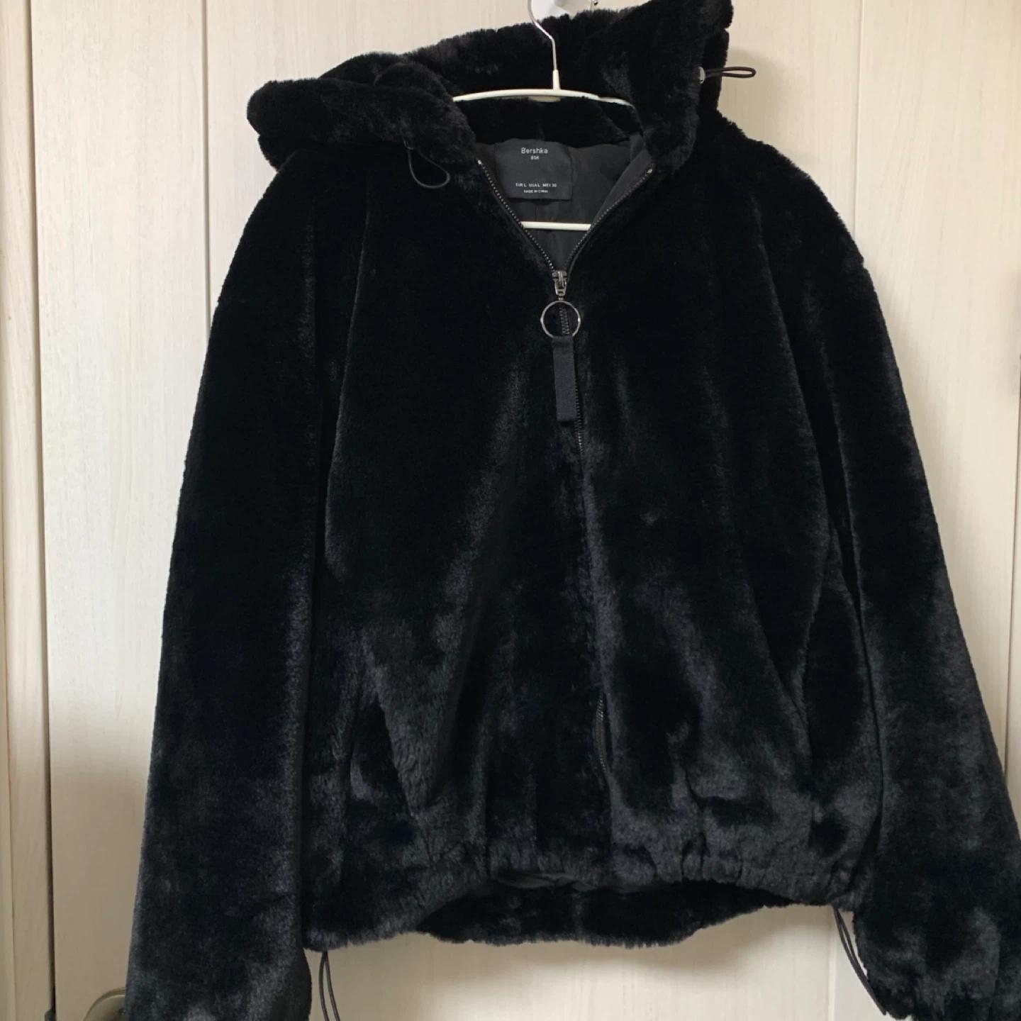버쉬카 bershka 후드 퍼자켓 (자라 계열) 2