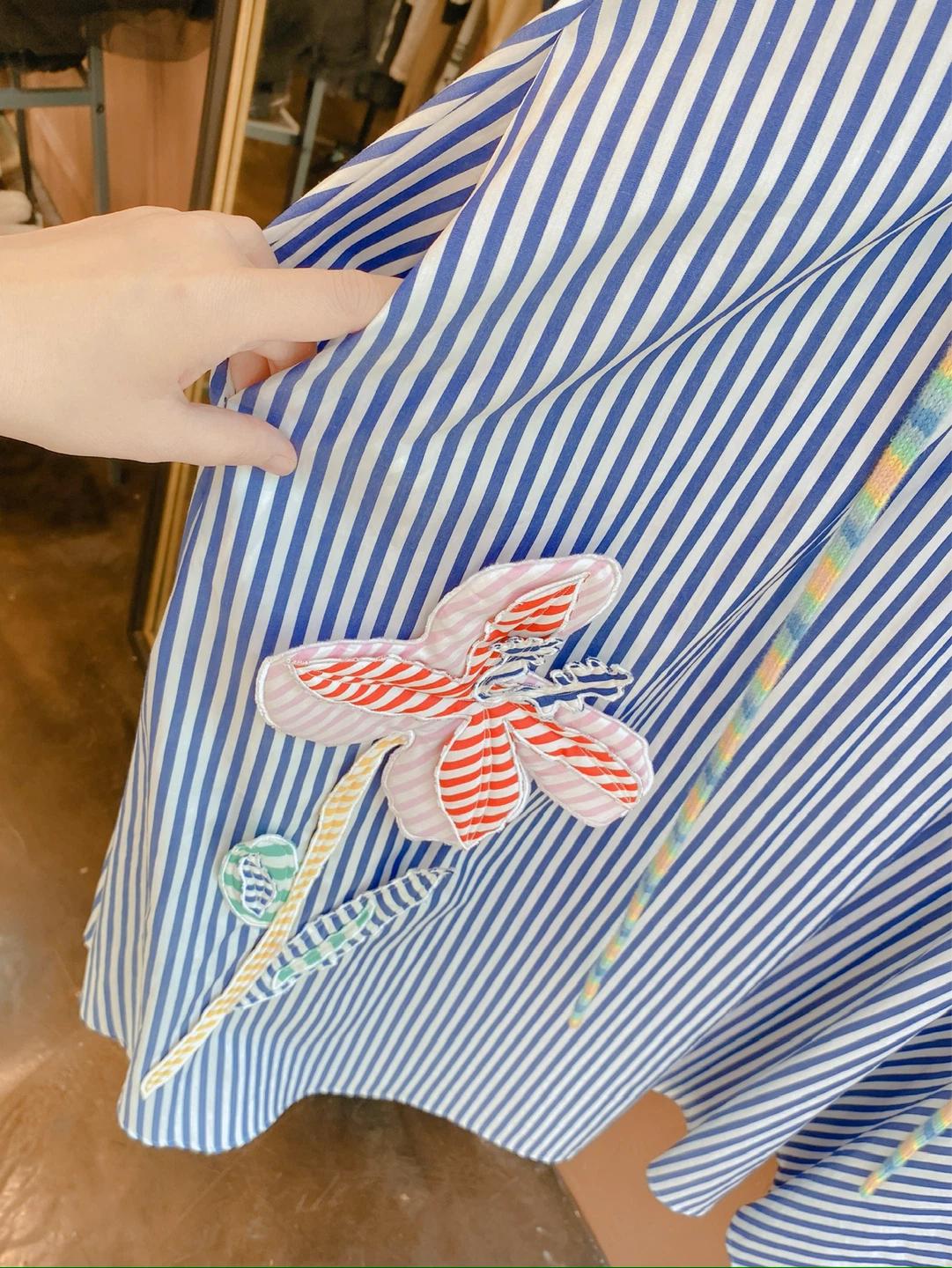 Mira Mikati 미라 미카티 스트라이프 아플리케 플라워 원피스 새제품 7