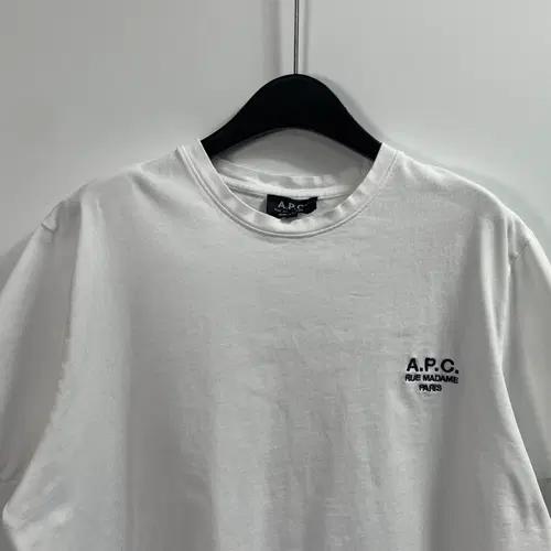 A.P.C 아페쎄 루 마담 자수 반팔티 (on.443) 3