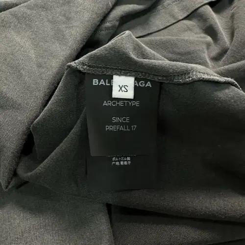 발렌시아가 17시즌 반팔티 7