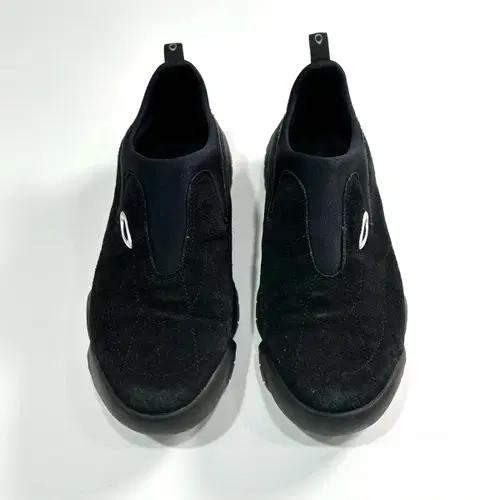 오클리 블랙 스니커즈 3