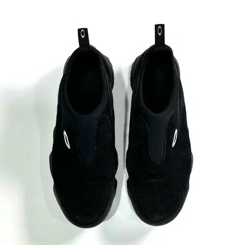 오클리 블랙 스니커즈 4